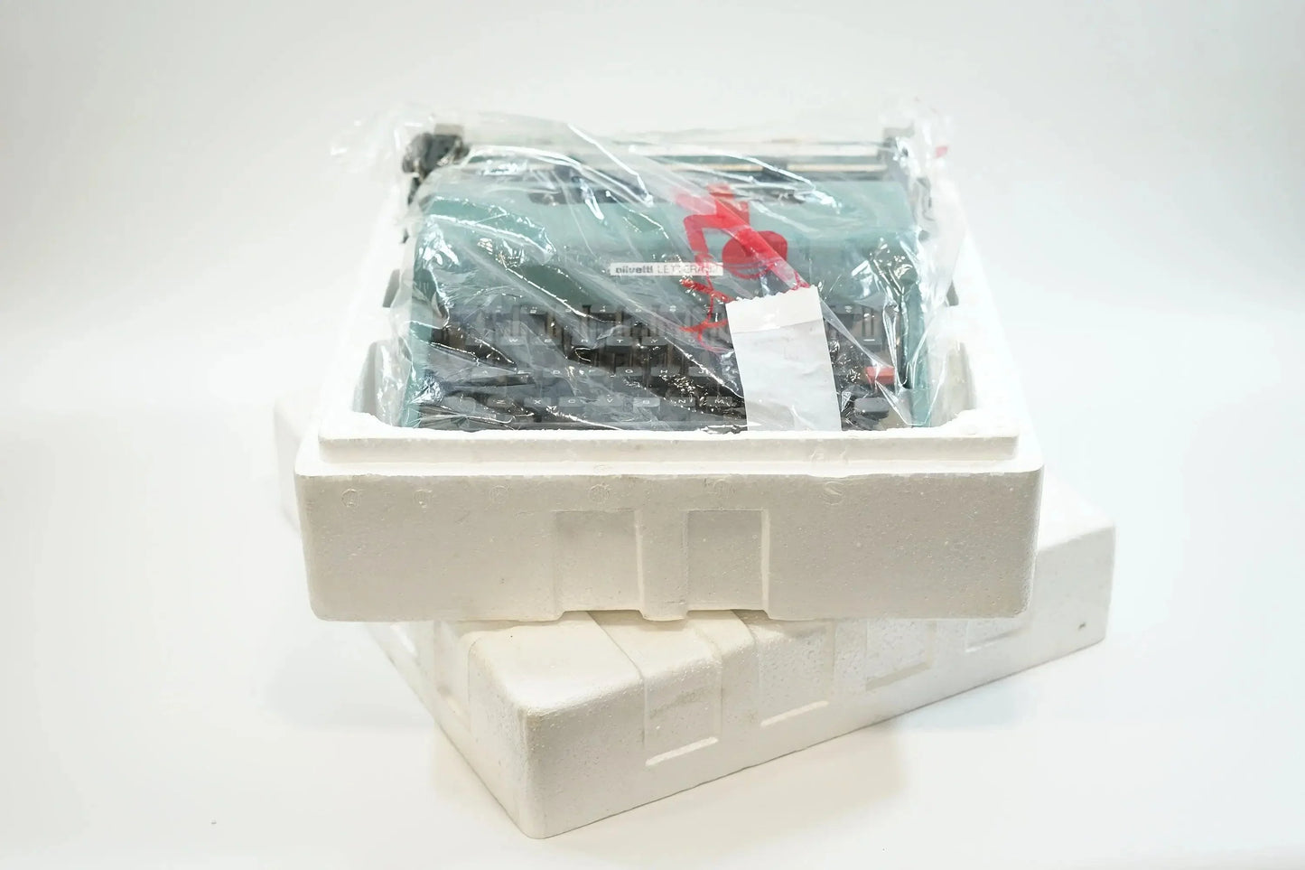 SOLD! Extremely Rare! Just Unboxed New Olivetti Lettera 32 Typewriter - ElGranero Typewriter.Company