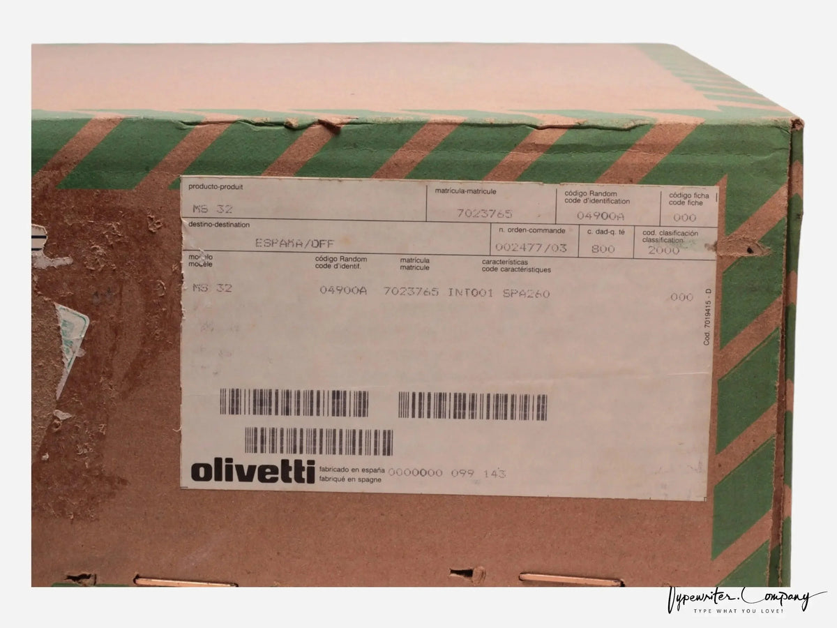 Extremadamente raro, nunca sacado de la caja, nuevo Olivetti Lettera 32 - ElGranero máquina de escribir.