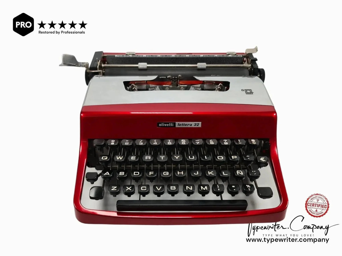 Olivetti Lettera 32 Pro Burgundy and Silver Vintage Manual Typewriter, Restored - ElGranero Typewriter.Company