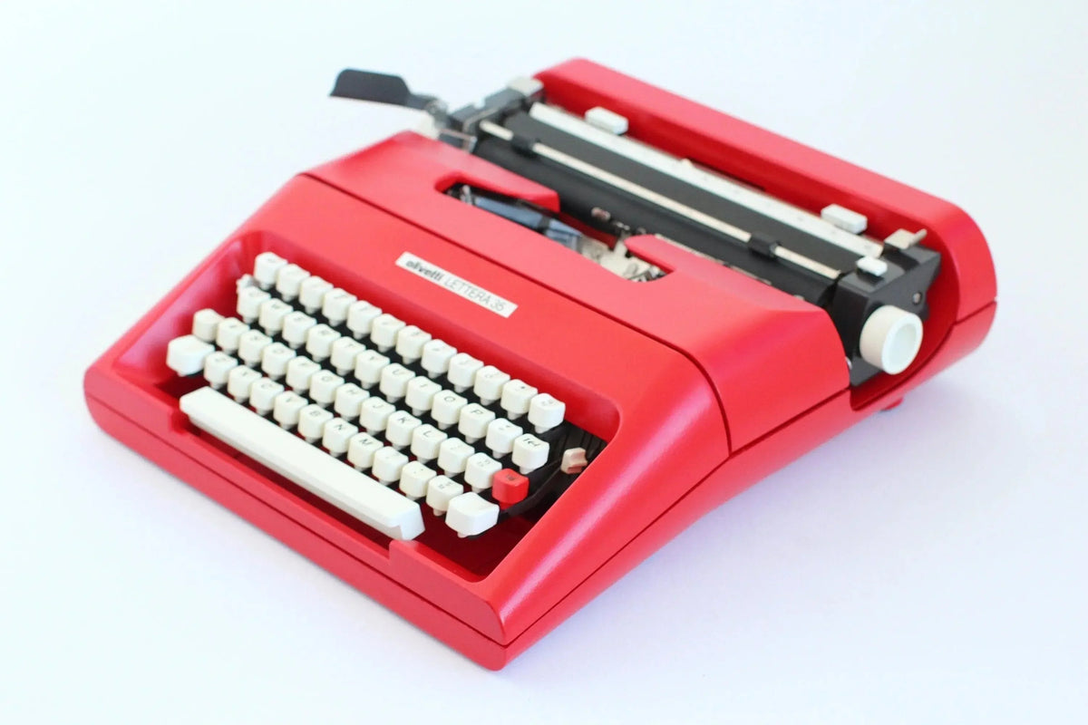 Olivetti Lettera 35 Red, Vintage Manual Typewriter, Refurbished - ElGranero Typewriter.Company