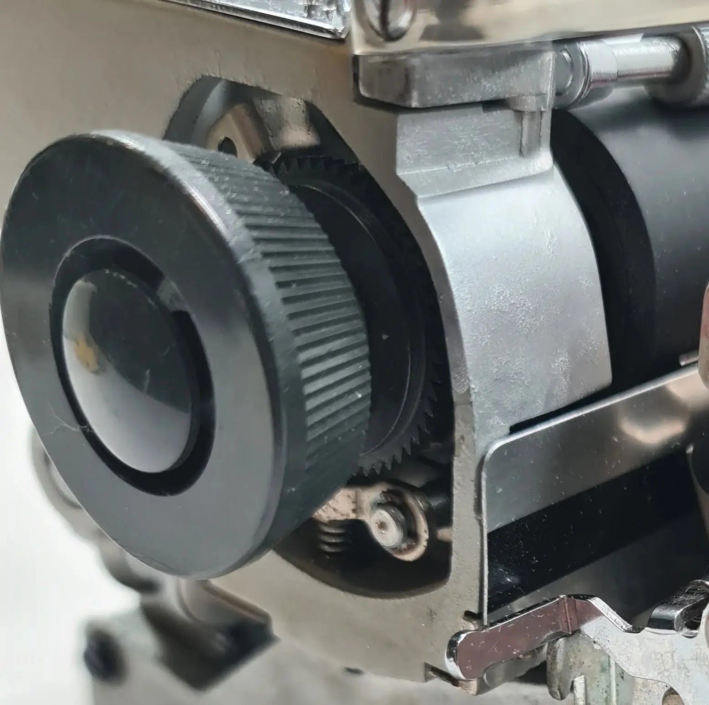 Olivetti Studio 44 Original Left Platen Knob, Typewriter Spare Parts El Granero Typewriter.Company