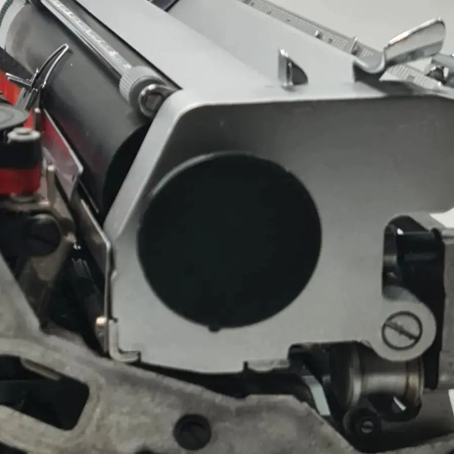 Olivetti Studio 44 Original Right Platen Knob, Typewriter Spare Parts El Granero Typewriter.Company