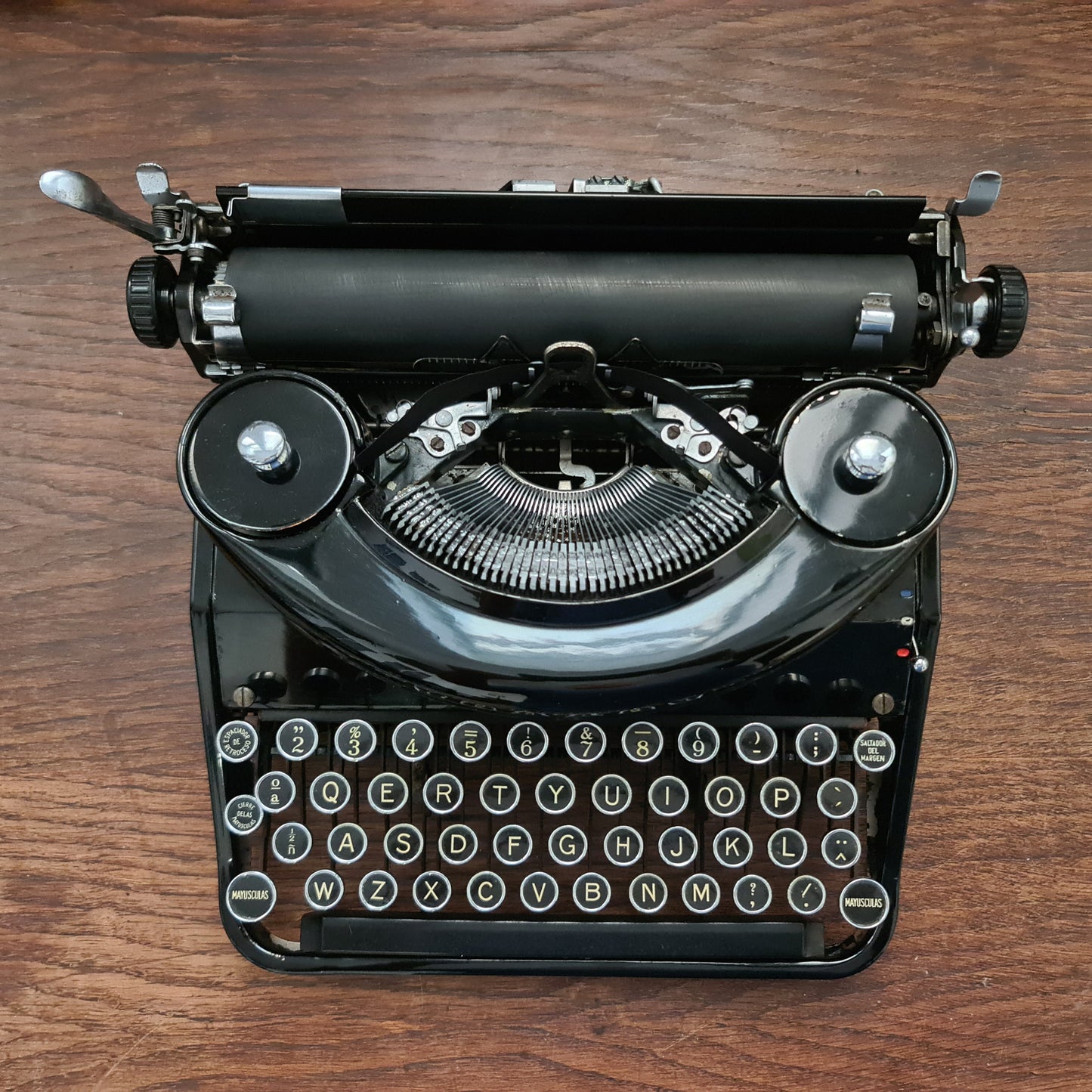 Underwood Noiseless Portable Vintage Manual Typewriter, Serviced - ElGranero Typewriter.Company