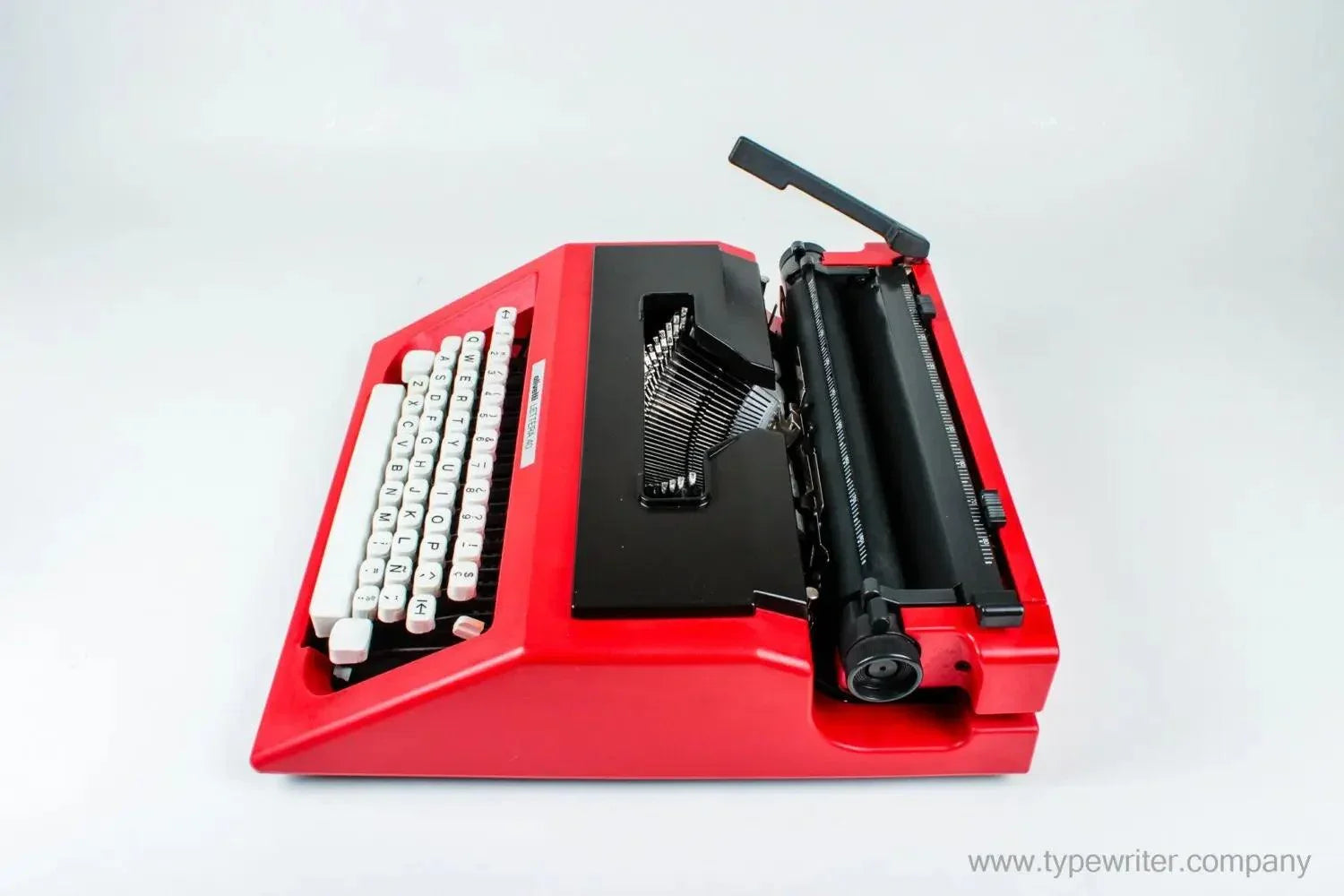 Olivetti Lettera 40/42 Red & Black, Vintage Manual Typewriter, Refurbished - ElGranero Typewriter.Company