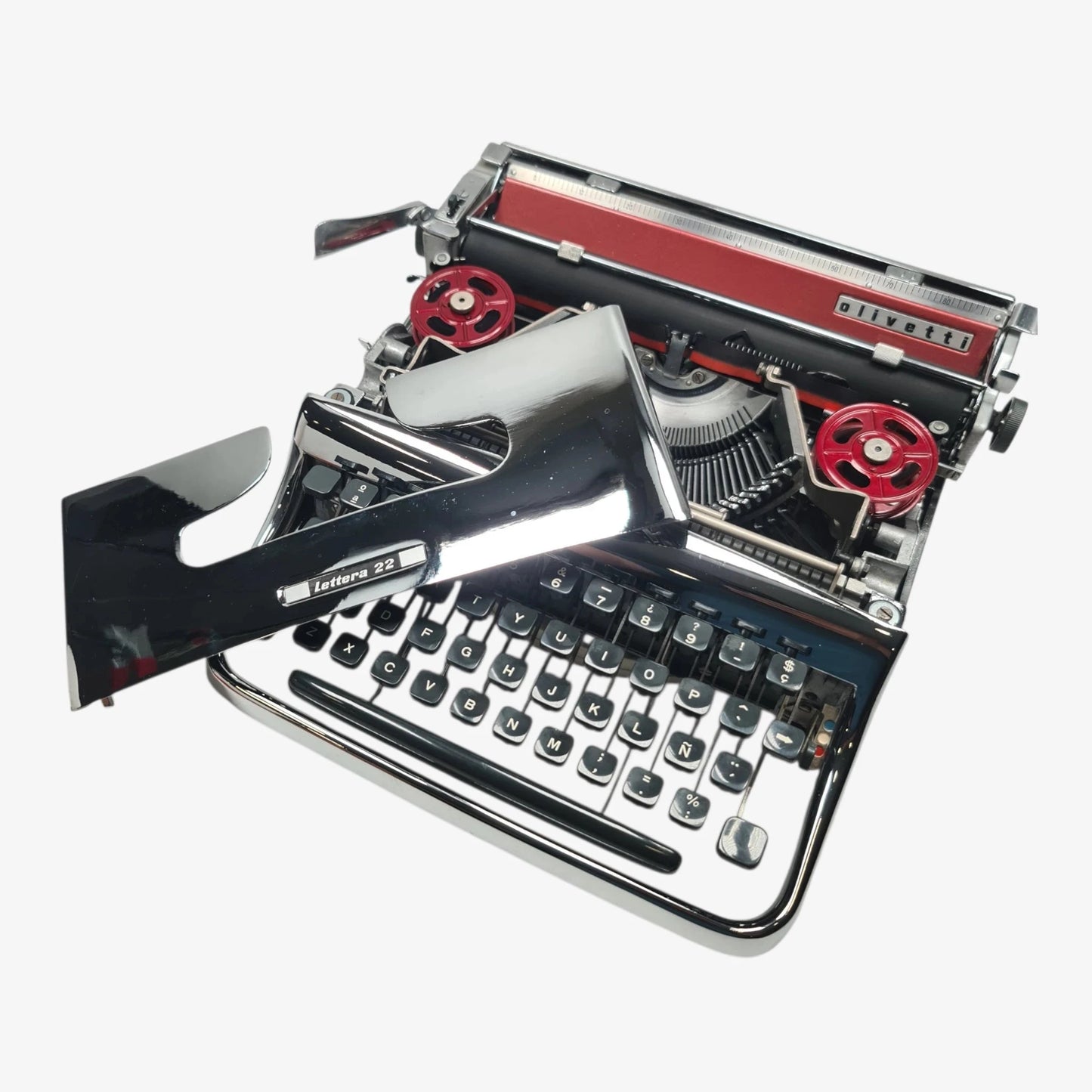 Olivetti Pluma 22 - Chrome Limited Edition Typewriter QWERTY  ElGranero Typewriter.Company
