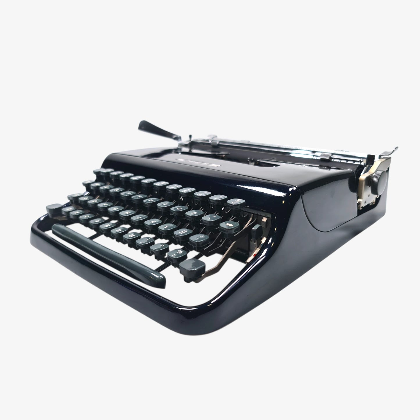 (Copia) Olivetti Pluma 22 - Chrome Limited Edition Typewriter QWERTY  ElGranero Typewriter.Company