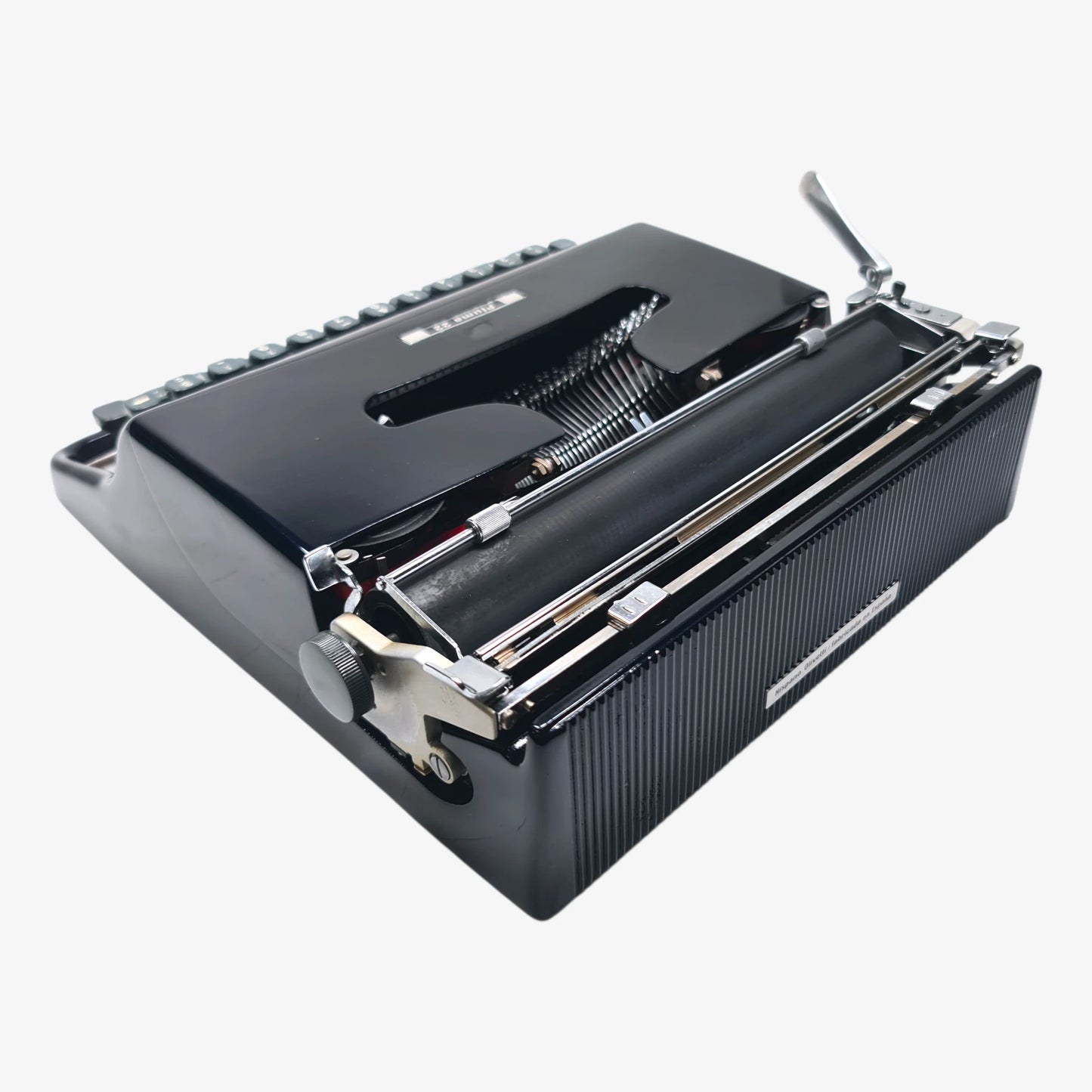 (Copia) Olivetti Pluma 22 - Chrome Limited Edition Typewriter QWERTY  ElGranero Typewriter.Company