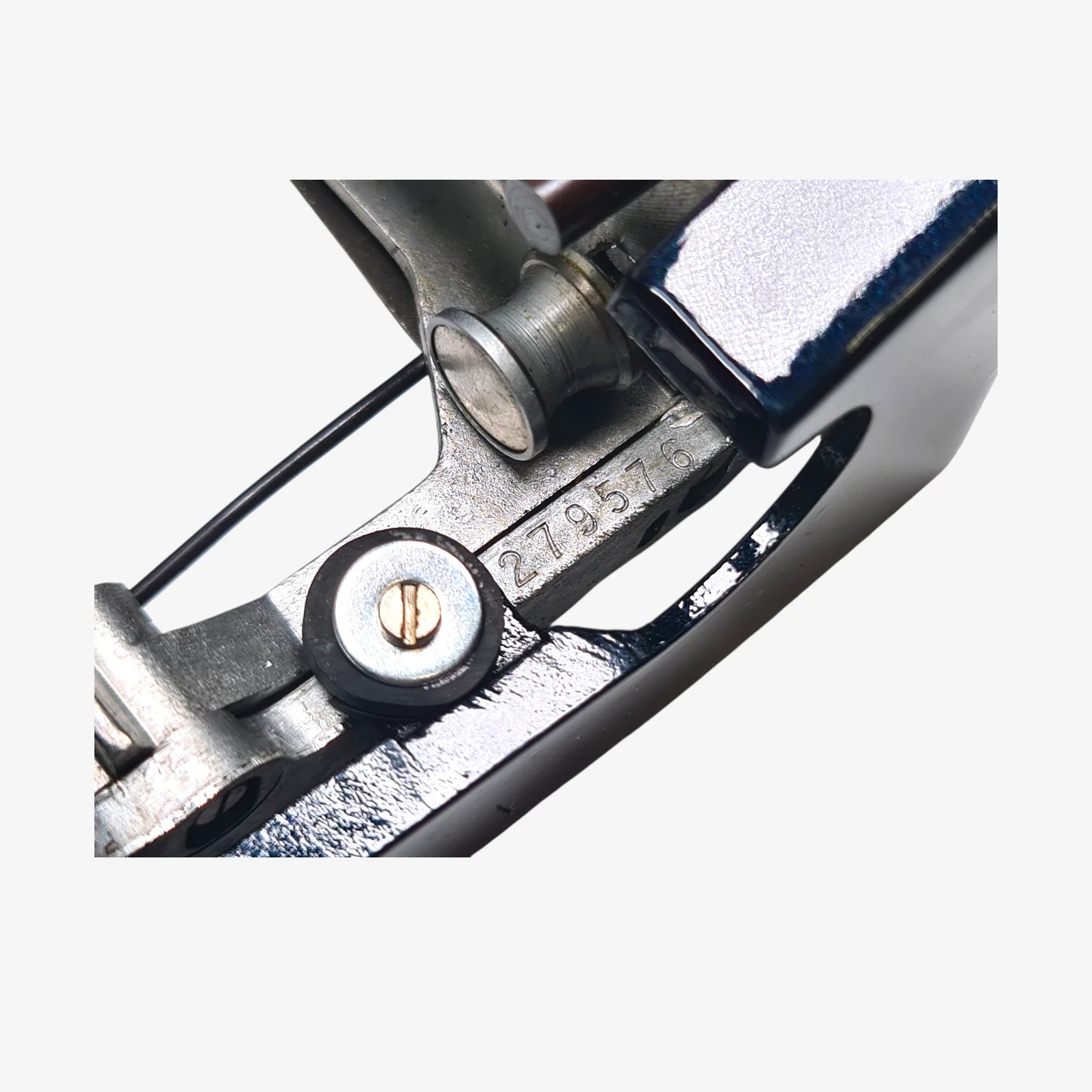 (Copia) Olivetti Pluma 22 - Chrome Limited Edition Typewriter QWERTY  ElGranero Typewriter.Company