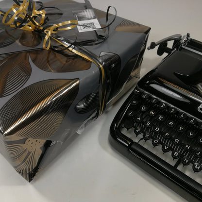 Gift Wrapping & Personal Touch  ElGranero Typewriter.Company