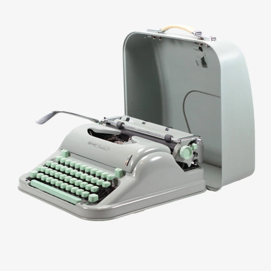 Hermes Media 3 Seafoam Green, Vintage Manual Typewriter, Serviced - ElGranero Typewriter.Company