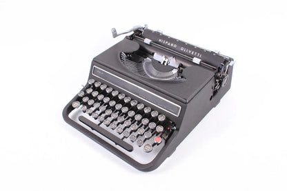 Hispano Olivetti Studio 46/ 42 Máquina de escribir manual portátil vintage - ElGranero Typewriter.Company