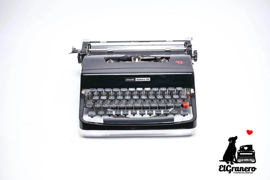 Olivetti Lettera 32 Glossy Black, Vintage Manual Typewriter, Restored - ElGranero Typewriter.Company