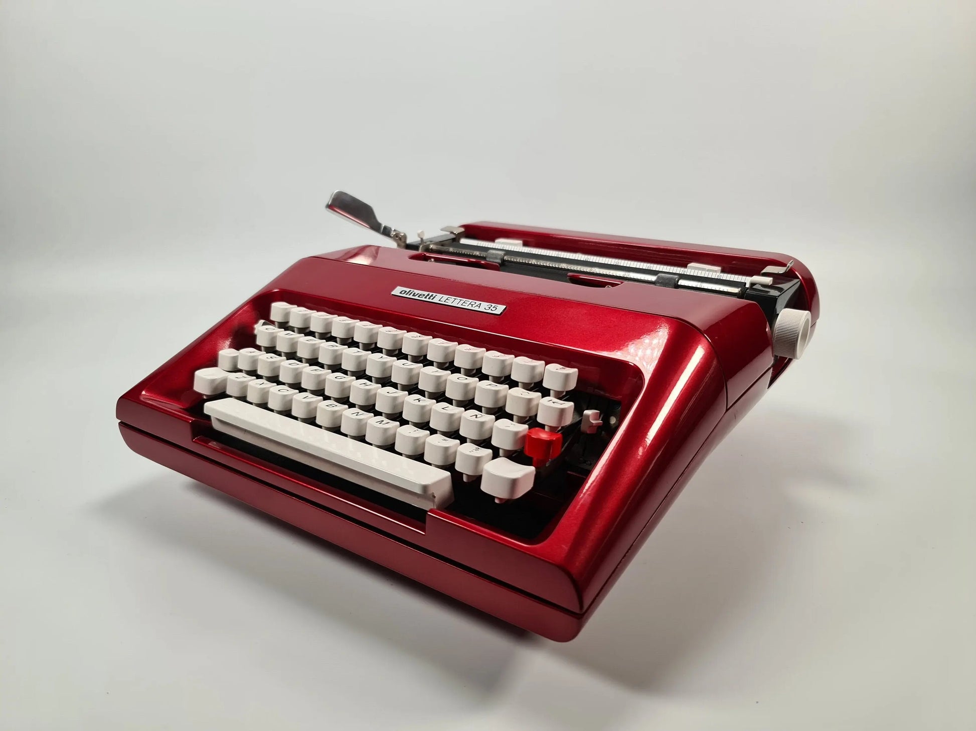 Limited Edition Olivetti Lettera 35 Burgundy Red, Vintage, Mint Condition, Manual Portable, Professionally Serviced by Typewriter.Company - ElGranero Typewriter.Company
