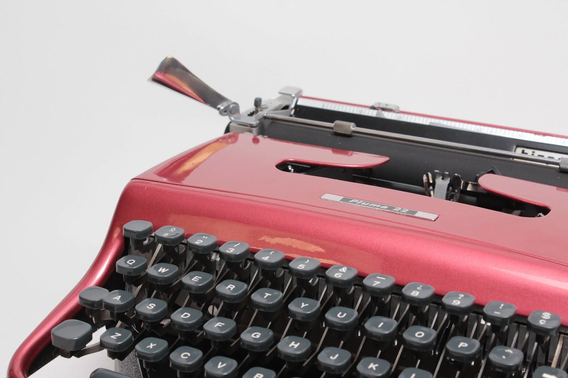Limited Edition Olivetti Pluma 22 Coral Red Typewriter, Vintage, Manual Portable, Professionally Serviced by Typewriter.Company - ElGranero Typewriter.Company