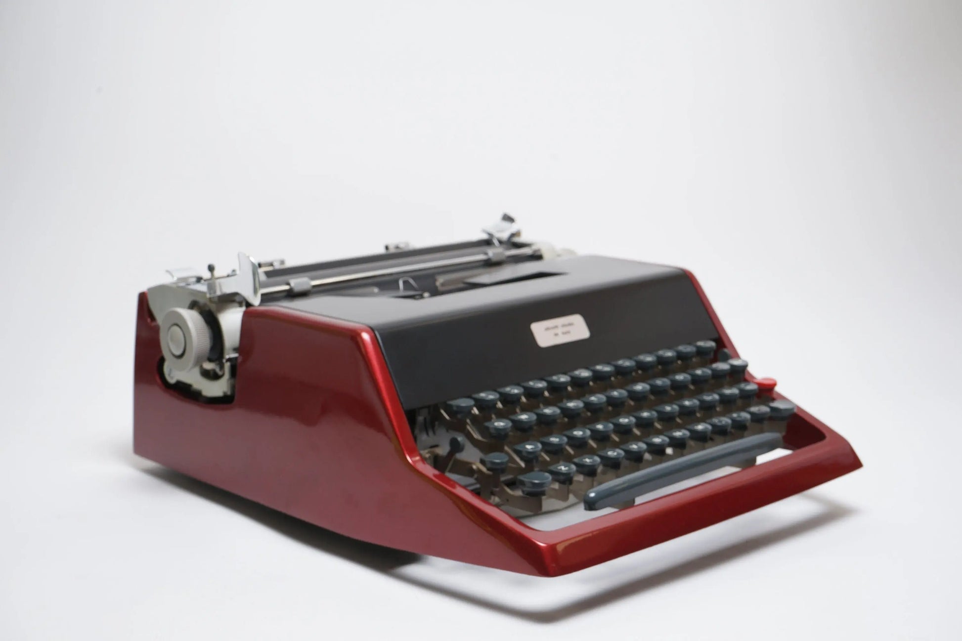 Limited Edition Olivetti Studio de Luxe Typewriter, Vintage, Mint Condition, Manual Portable, Professionally Serviced by Typewriter.Company - ElGranero Typewriter.Company