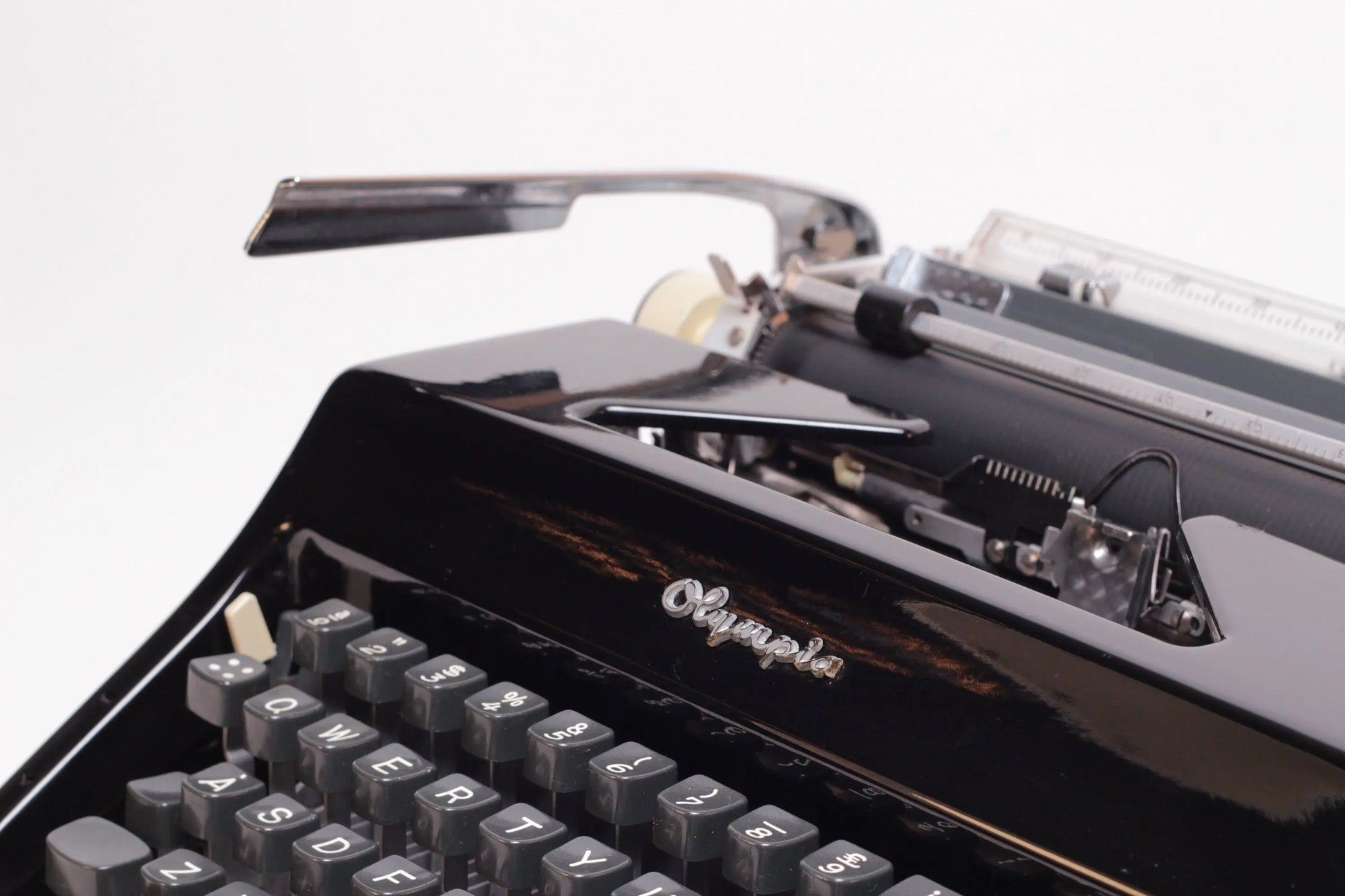 Limited Edition Olympia SM Custom Black Typewriter, Vintage, Mint Condition, Manual Portable, Professionally Serviced by Typewriter.Company - ElGranero Typewriter.Company