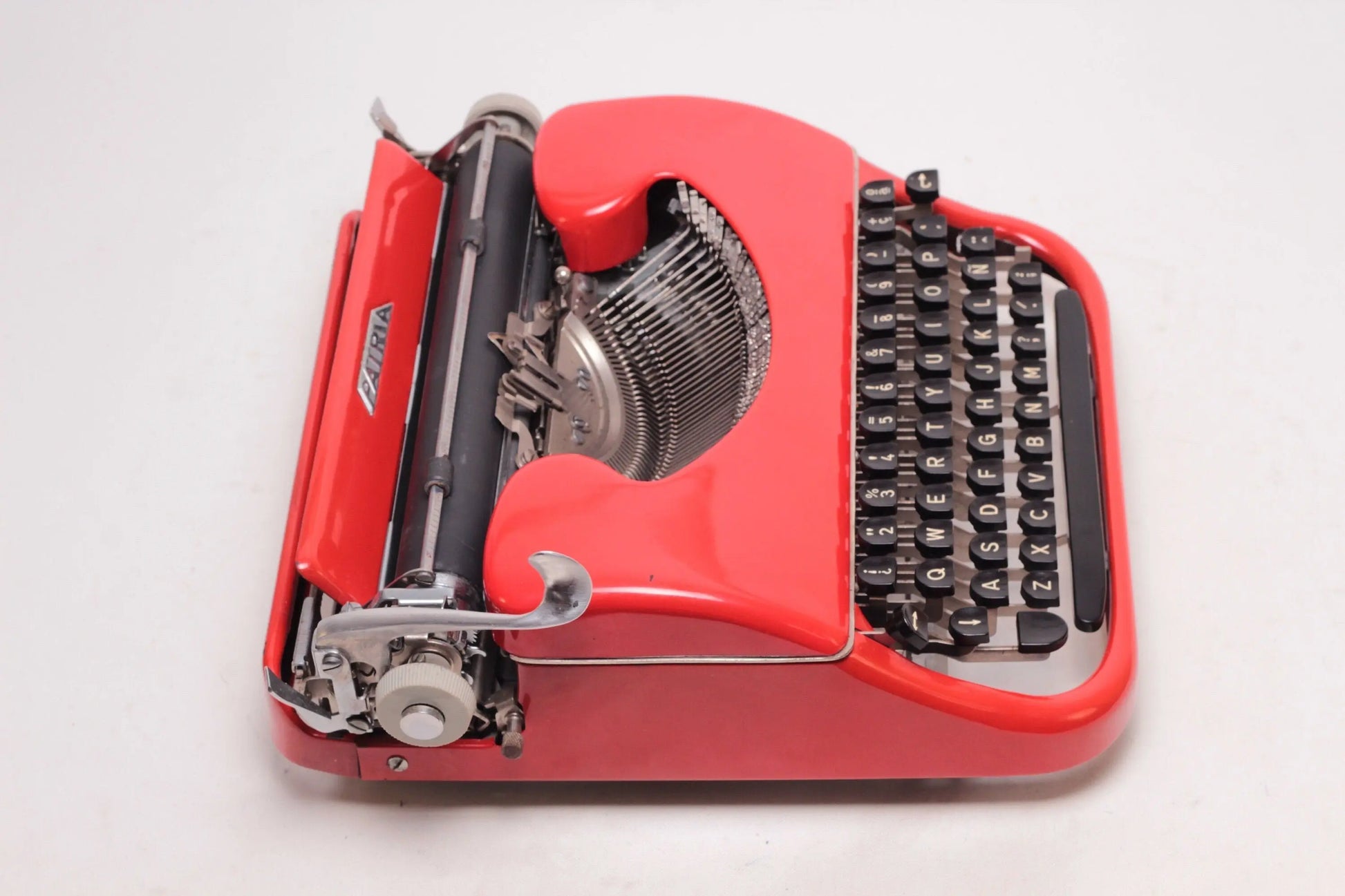 Limited Edition Patria Red Typewriter, Vintage, Mint Condition, Manual Portable, Professionally Serviced by Typewriter.Company - ElGranero Typewriter.Company