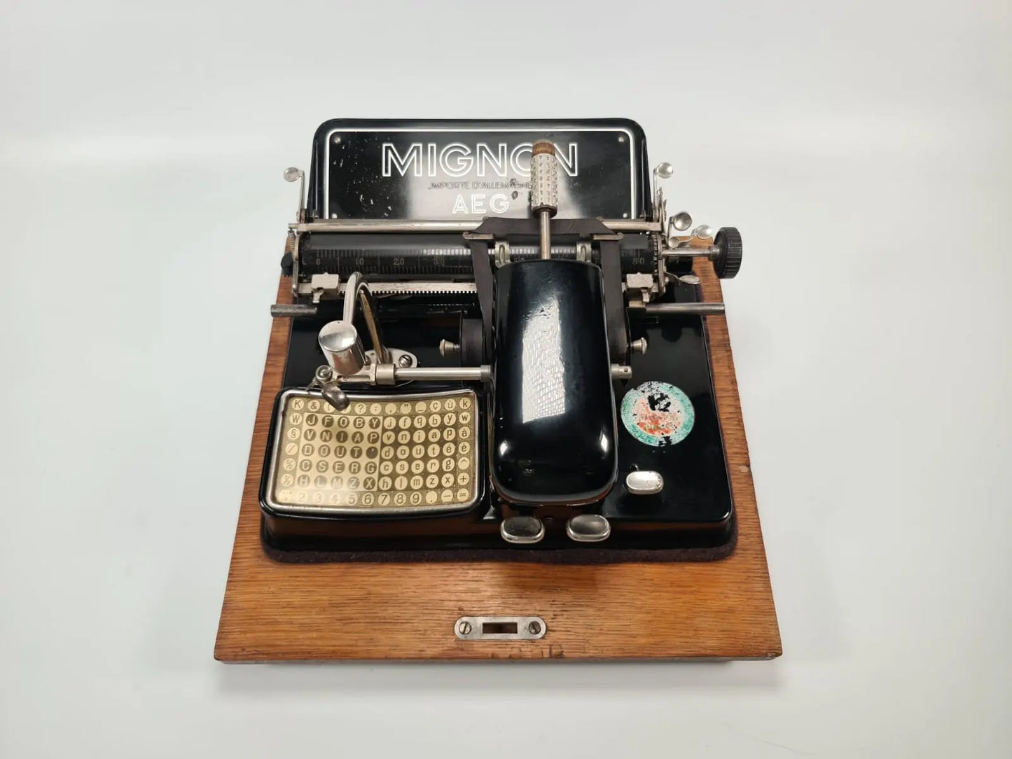 Mignon Nº4 Index Vintage Manual Typewriter, Serviced with its case - ElGranero Typewriter.Company
