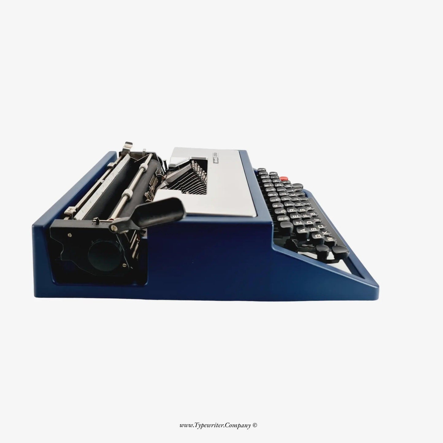 Olivetti Dora Typewriter, Vintage Manual, Refurbished, AZERTY Keyboard - ElGranero Typewriter.Company