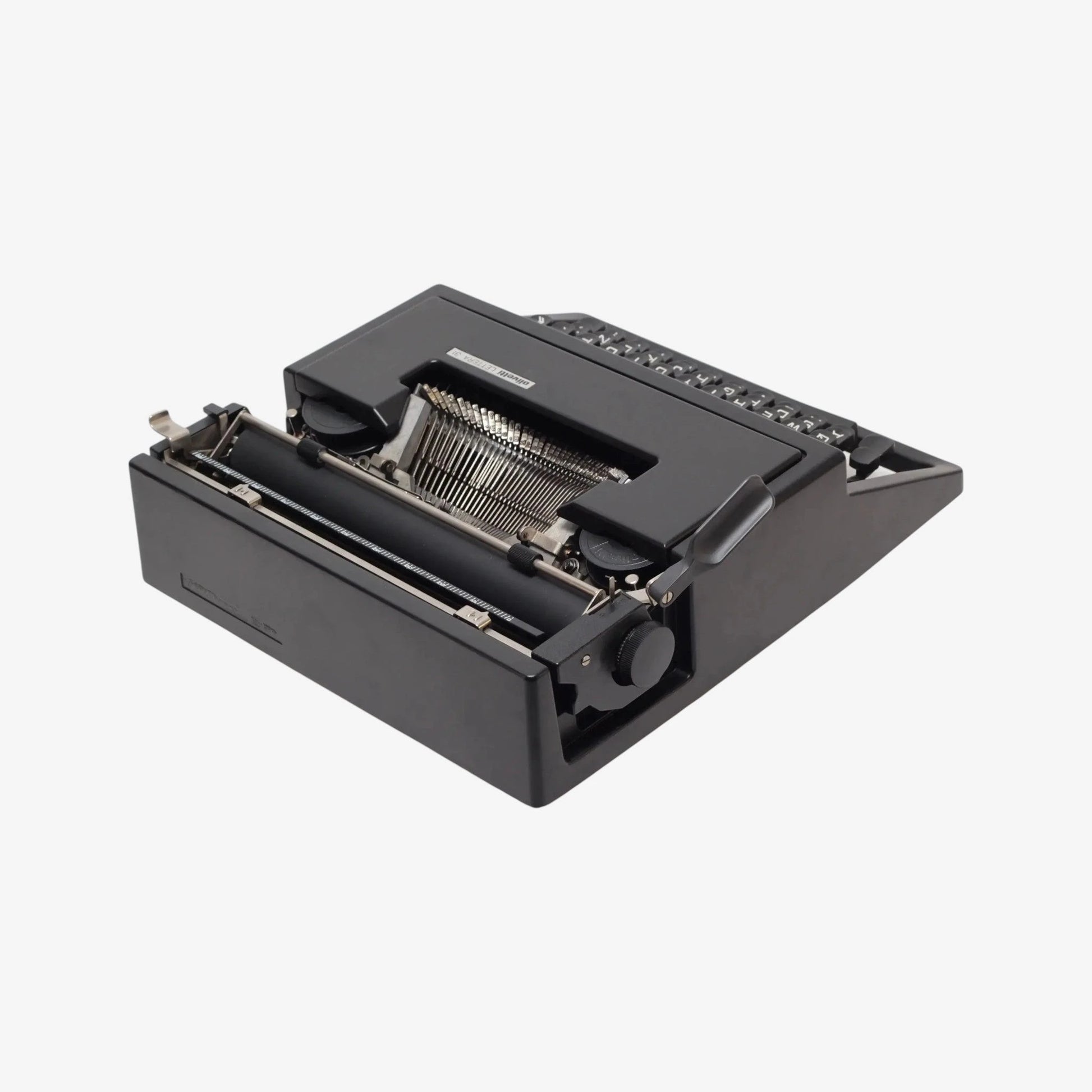 Olivetti Dora, Black Portable Manual Vintage Typewriter, Restored  ElGranero Typewriter.Company