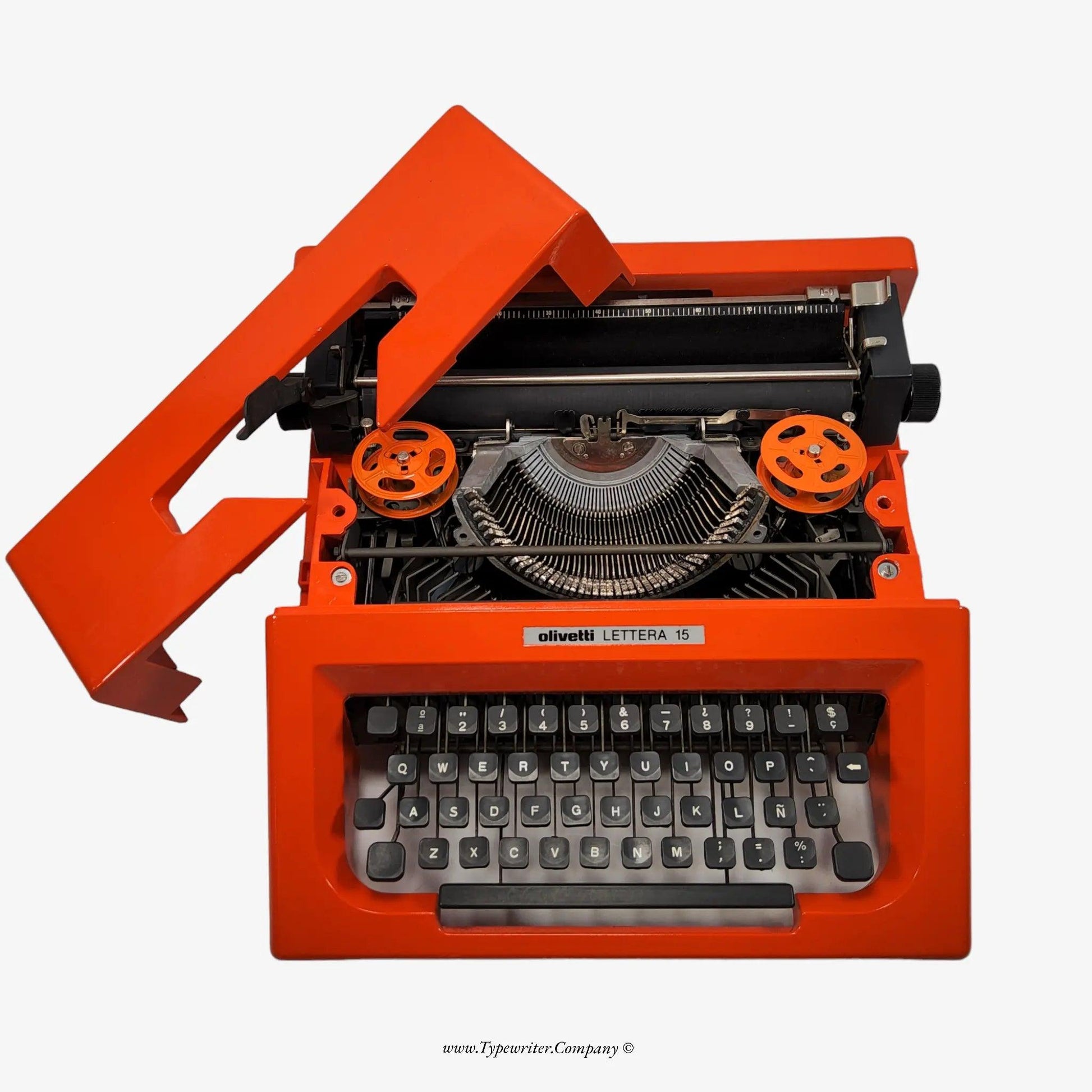 Olivetti Lettera 15, Orange Olivetti Typewriter, Vintage, Manual, Refurbished Typewriter.Company