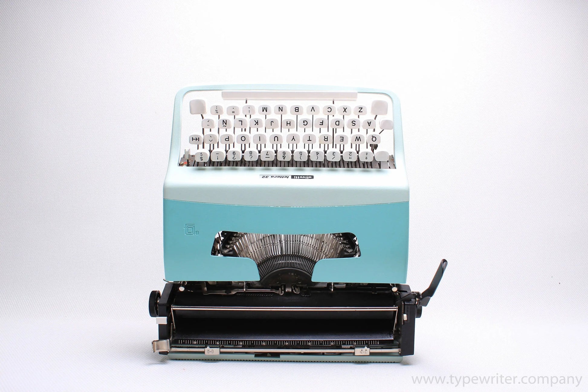 Olivetti Lettera 32 Light Blue, Vintage, Mint Condition, Manual Portable, Professionally Serviced by Typewriter.Company - ElGranero Typewriter.Company