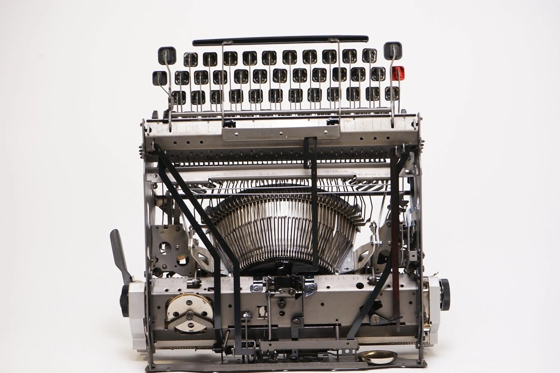 Olivetti Lettera 32 Original Green Vintage Manual Typewriter Serviced - ElGranero Typewriter.Company