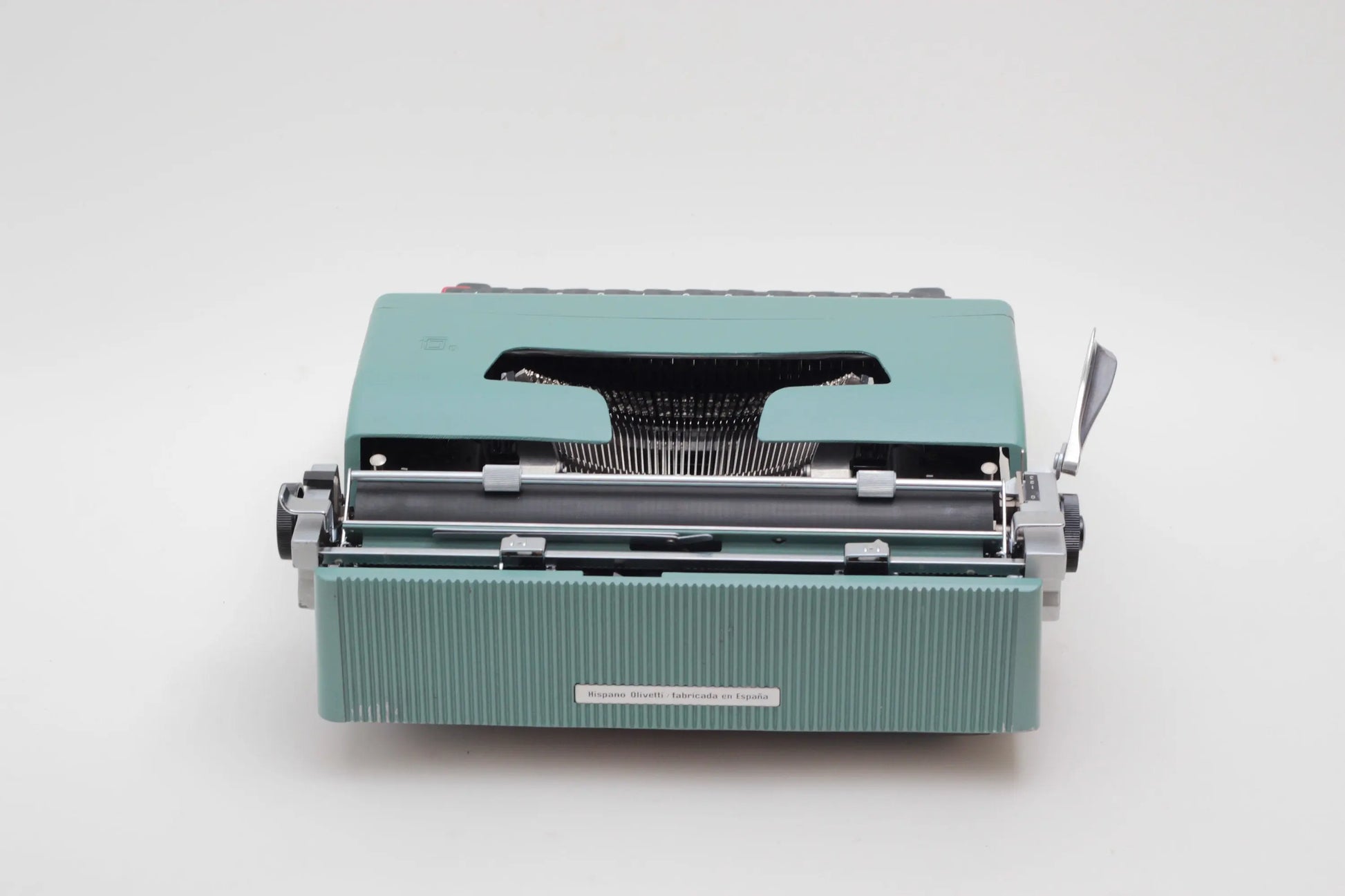 Olivetti Lettera 32 Original Green Vintage Manual Typewriter Serviced - ElGranero Typewriter.Company