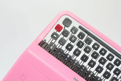 Olivetti Lettera 32 Rosa, Máquina de Escribir Manual Vintage, Restaurada - ElGranero Typewriter.Company