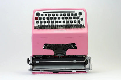 Olivetti Lettera 32 Rosa, Máquina de Escribir Manual Vintage, Restaurada - ElGranero Typewriter.Company