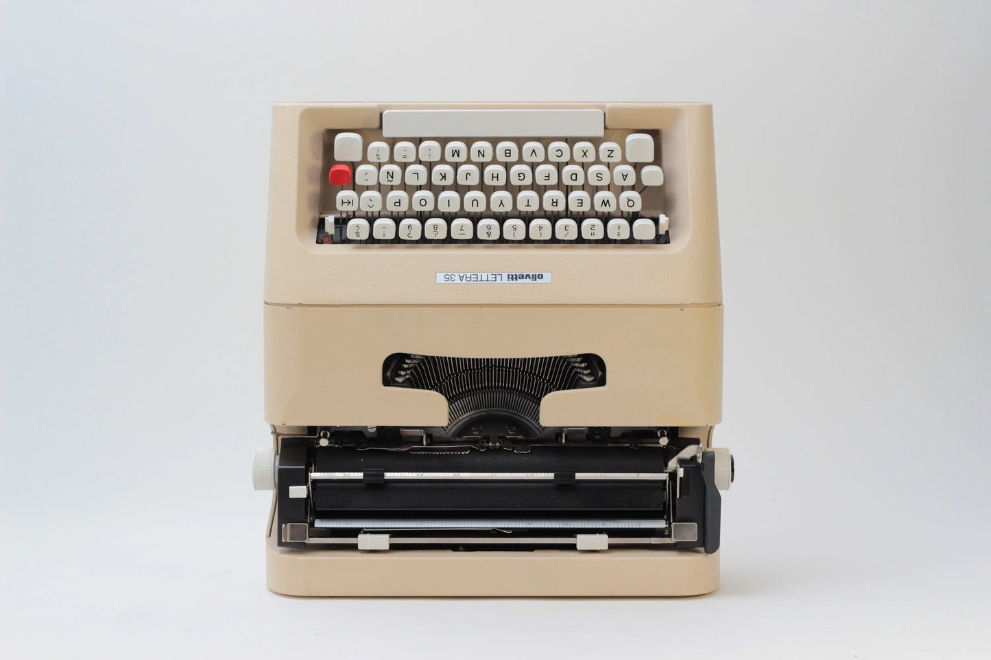 Olivetti Lettera 35 Beige Typewriter, Vintage, Mint Condition, Manual Portable, Professionally Serviced by Typewriter.Company - ElGranero Typewriter.Company