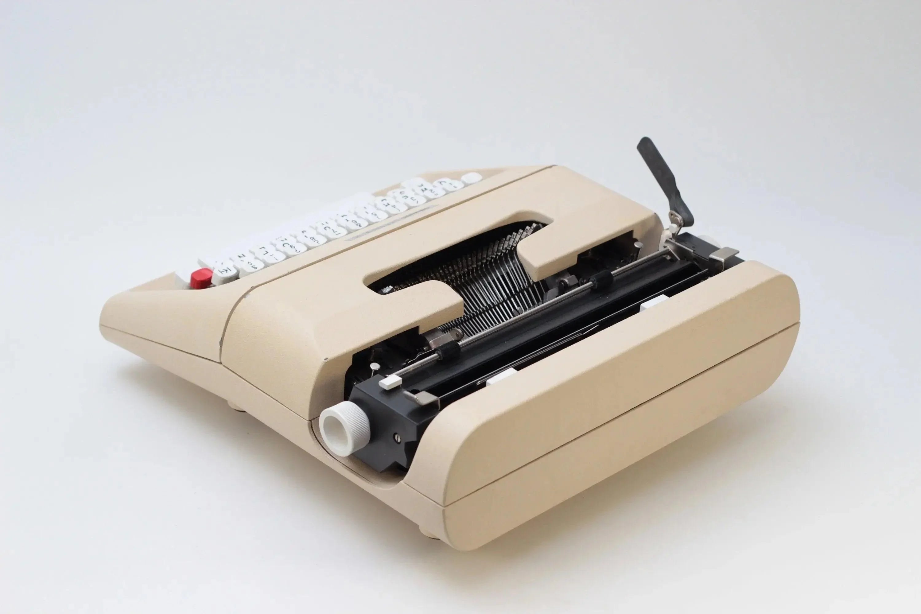 Olivetti Lettera 35 Beige, Vintage Manual Typewriter, Restored