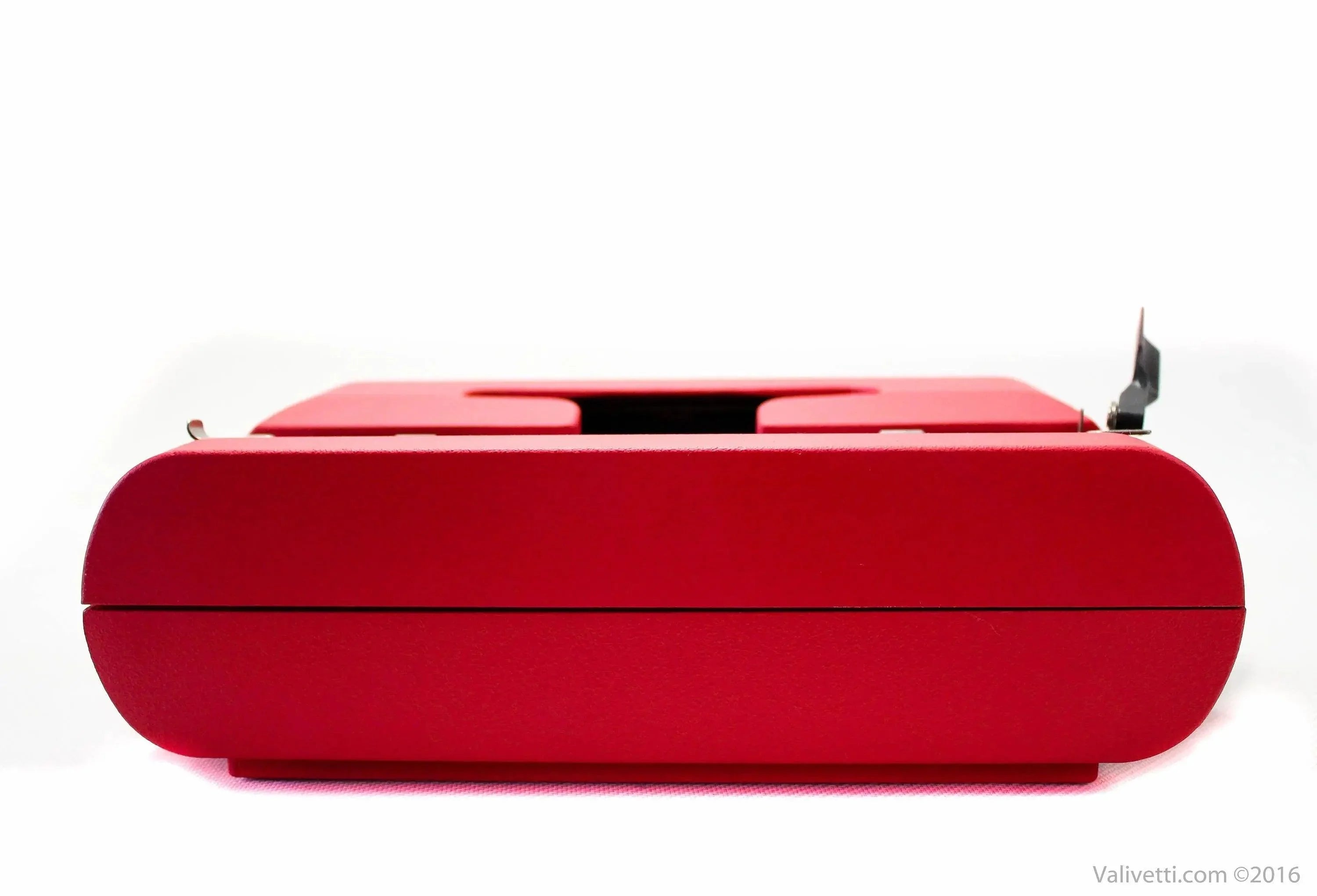 Olivetti Lettera 35 Crimson Red Vintage Manual Typewriter