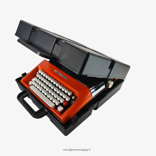 Olivetti Lettera 35 Orange & Silver Manual Vintage Typewriter, Refurbished ElGranero Typewriter.Company