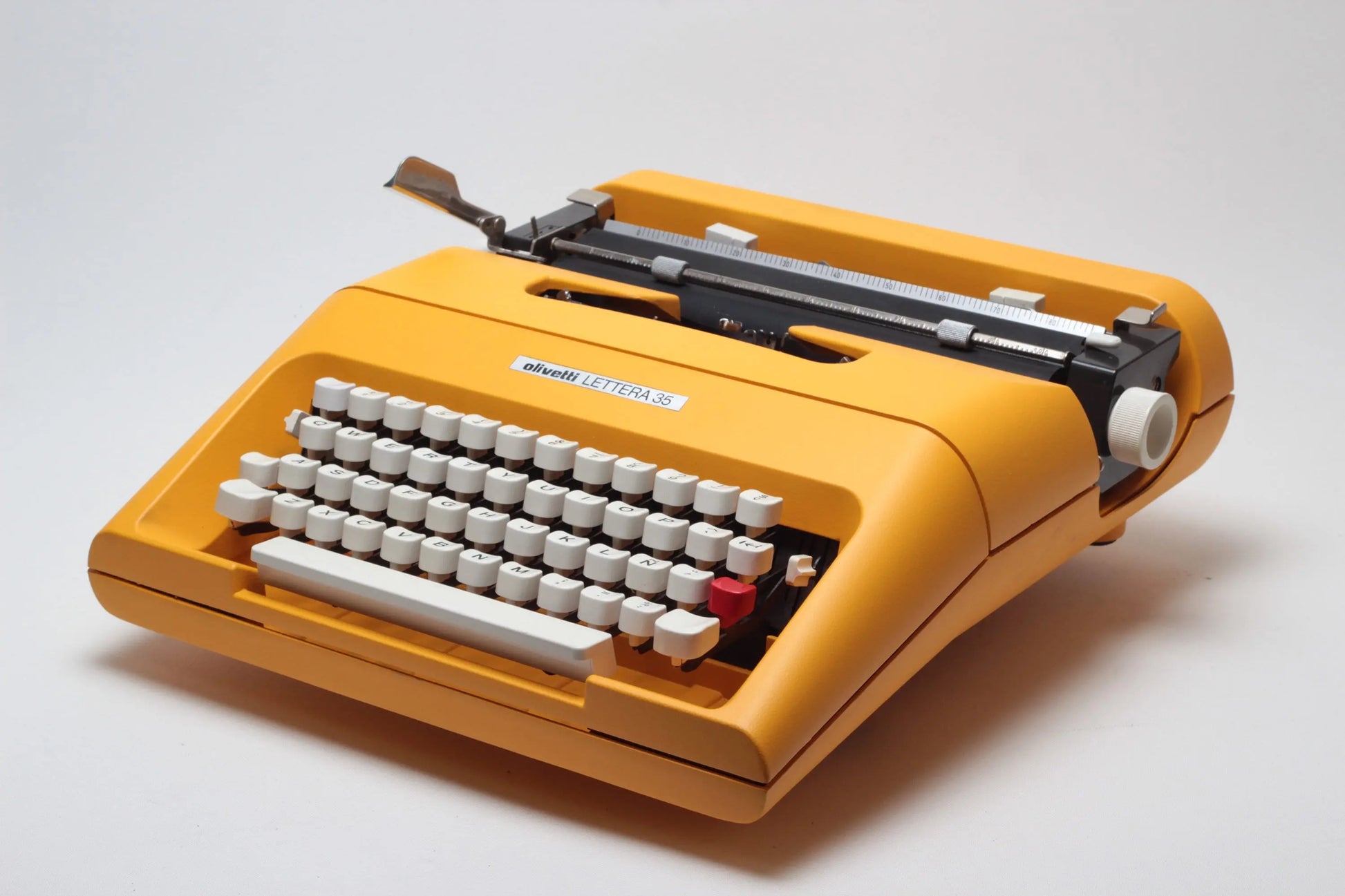 Olivetti Lettera 35 Yellow Vintage, Manual Typewriter, Serviced - ElGranero Typewriter.Company