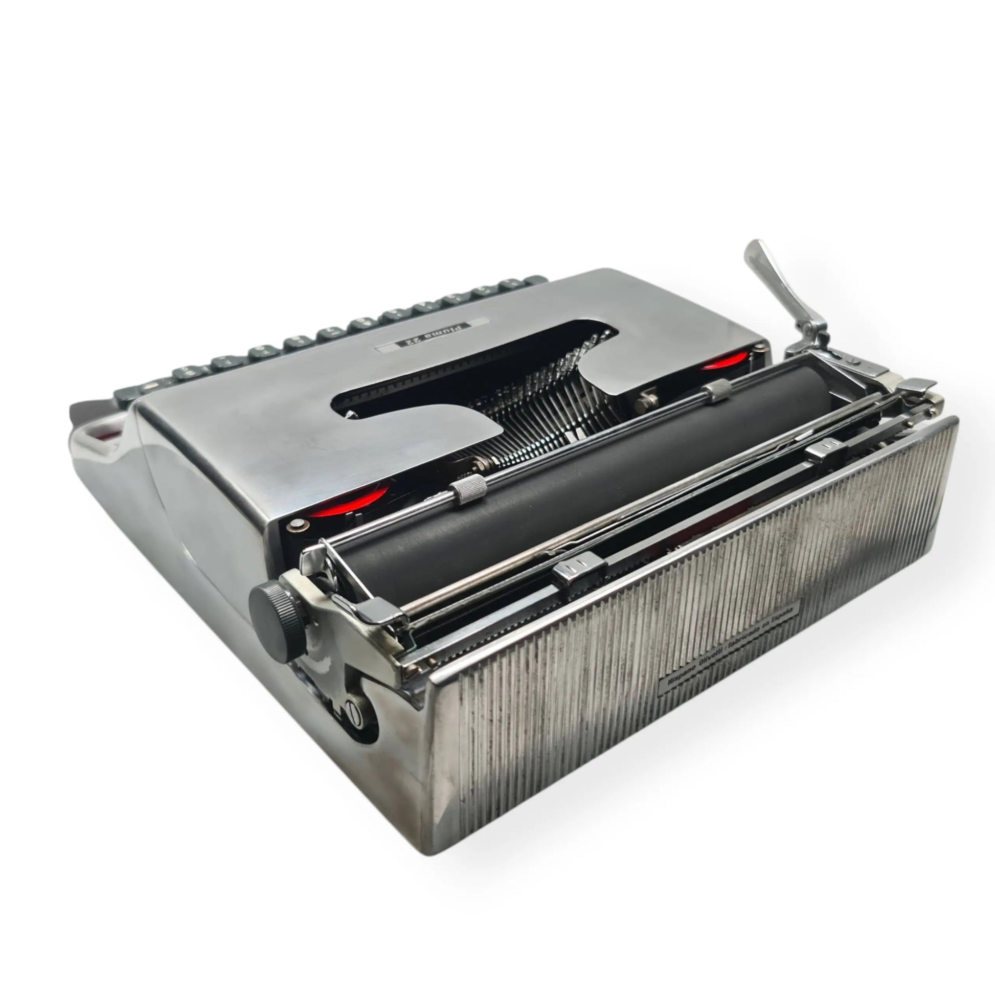 Olivetti Pluma 22 - Limited Polished Silver Edition Typewriter QWERTY ElGranero Typewriter.Company