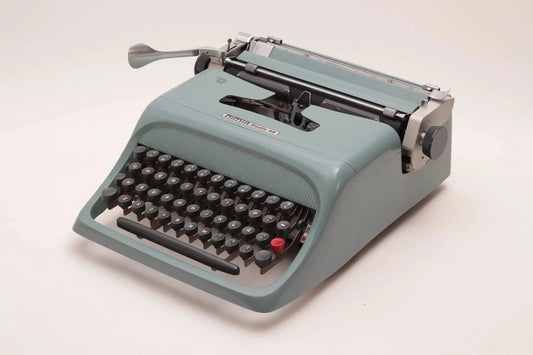 Olivetti Studio 44 Original Blue Vintage Manual Typewriter, Refurbished - ElGranero Typewriter.Company