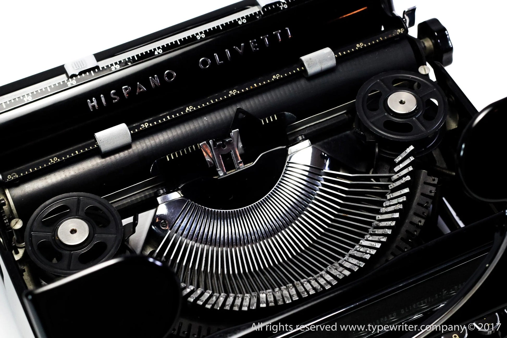 Olivetti Studio 46(42) Glossy Black Vintage Typewriter, Serviced - ElGranero Typewriter.Company