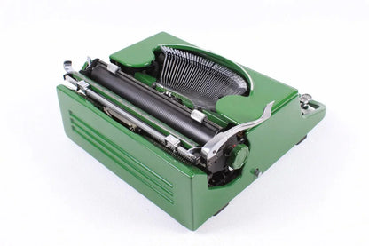 Olivetti Studio 46(42) Máquina de escribir vintage verde brillante, restaurada - ElGranero Typewriter.Company