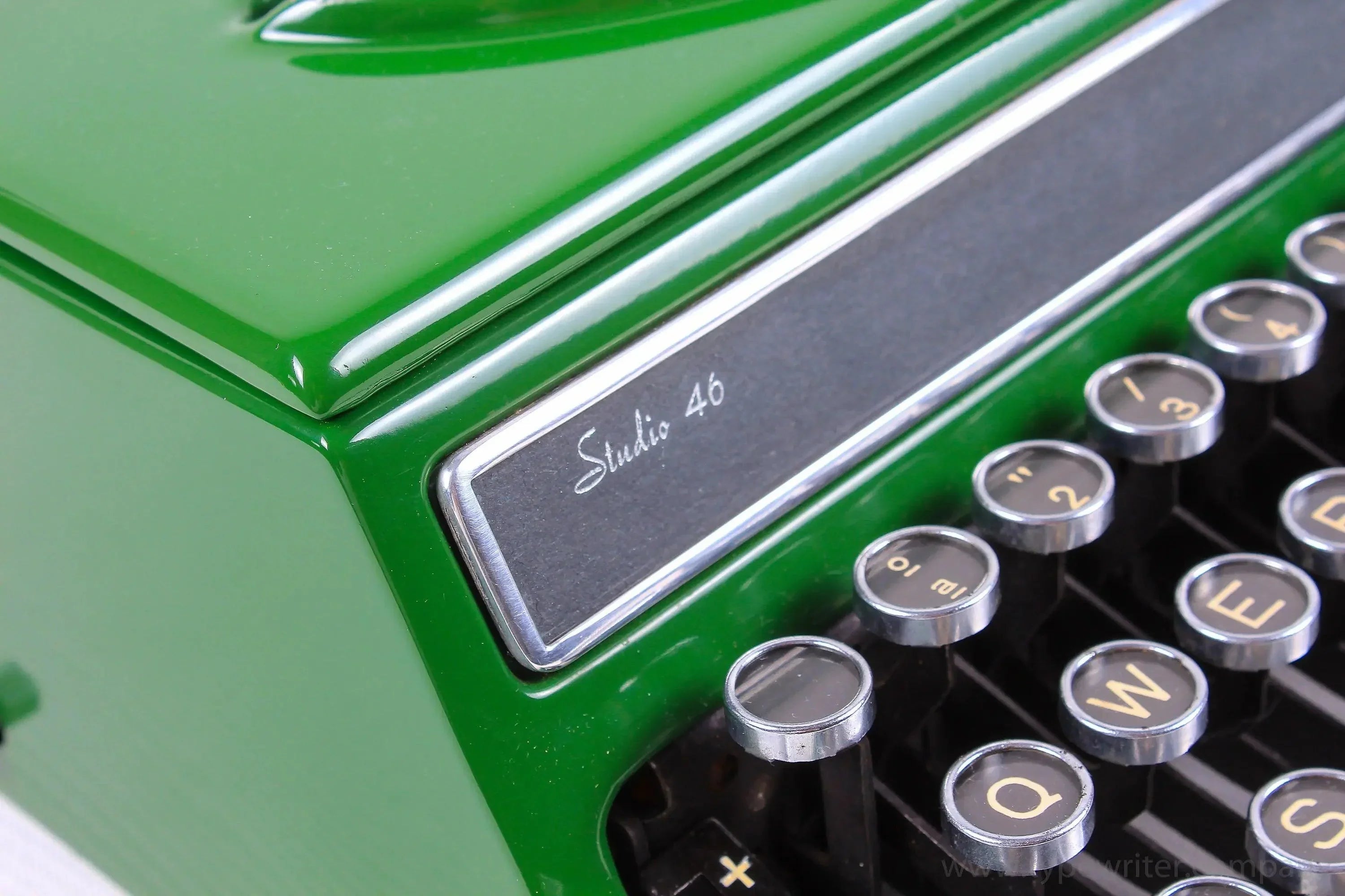 美術品・アンティーク・コレクション Olivetti STUDIO 46 タイプ