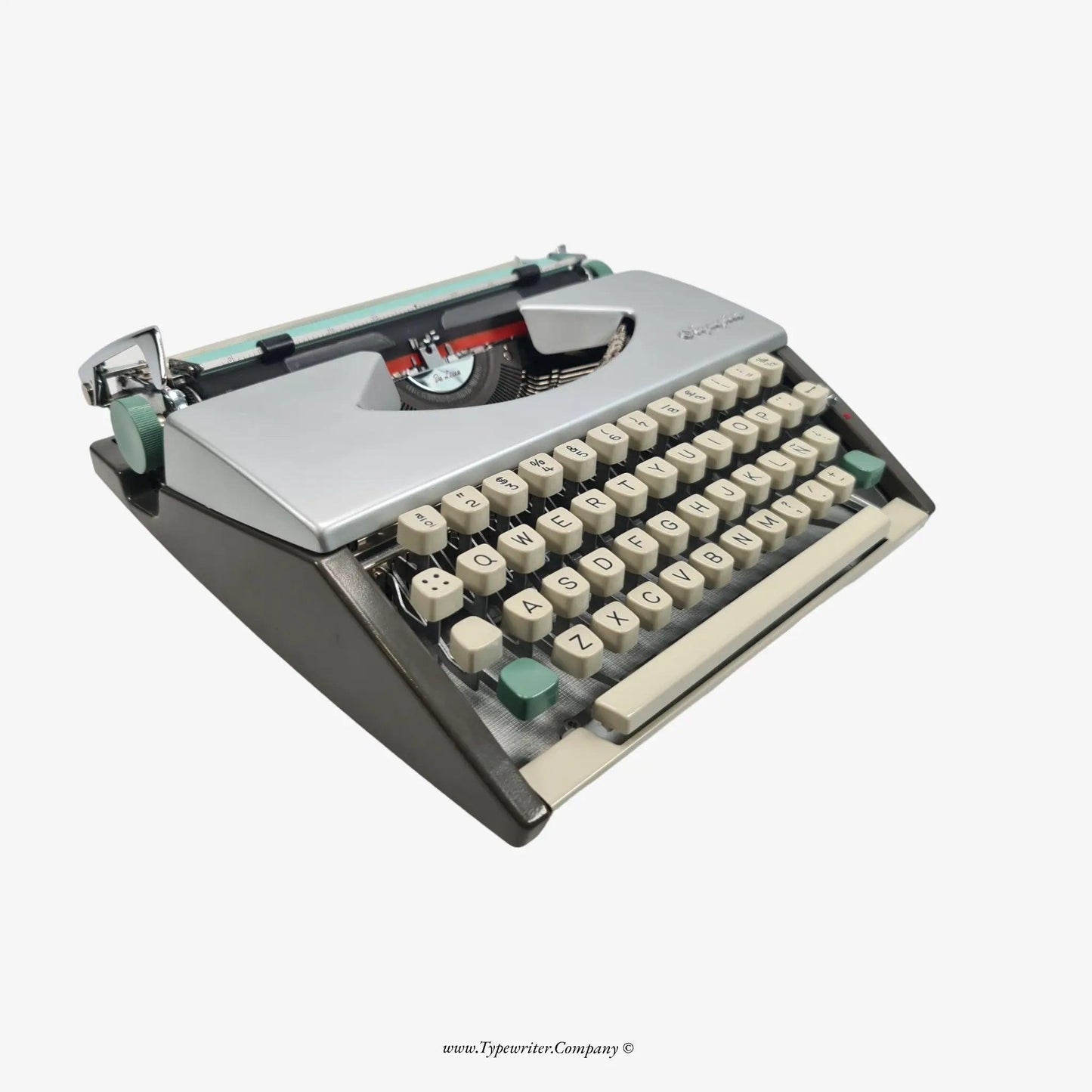 Olympia SF Typewriter, Silver, QWERTY Keyboard, Refurbished ElGranero Typewriter.Company