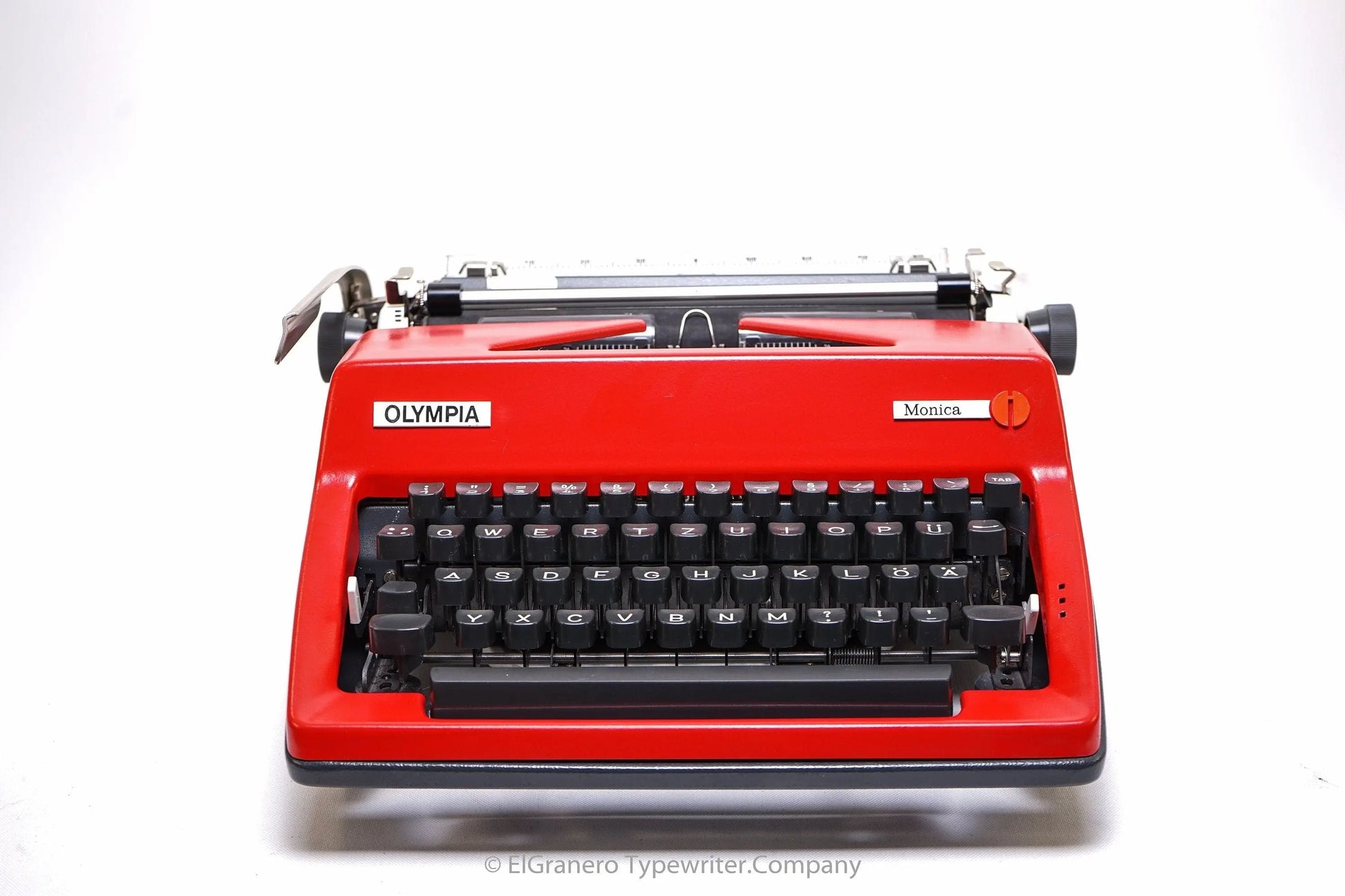 Olympia SM9 Red Typewriter, Vintage, Mint Condition, Manual Portable, Professionally Serviced by Typewriter.Company - ElGranero Typewriter.Company