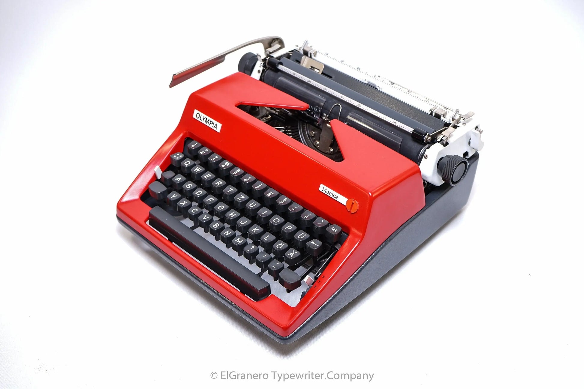 Olympia SM9 Red Typewriter, Vintage, Mint Condition, Manual Portable, Professionally Serviced by Typewriter.Company - ElGranero Typewriter.Company
