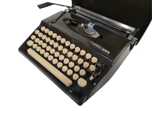 RARE CURSIVE FONT Tippa S Black Vintage Manual Typewriter, Serviced - ElGranero Typewriter.Company