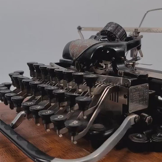 Blickensderfer Nº7, 1900 Antique Rare Typewriter, Vintage, Manual Portable, Professionally Serviced by Typewriter.Company